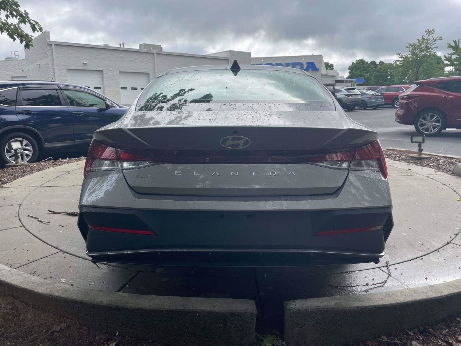 Hyundai Elantra SEL
