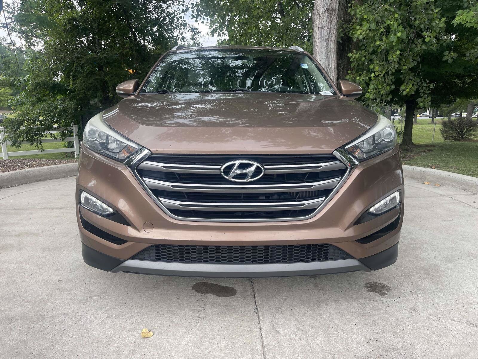 Used 2016 Hyundai Tucson Limited with VIN KM8J33A28GU121984 for sale in Rock Hill, SC