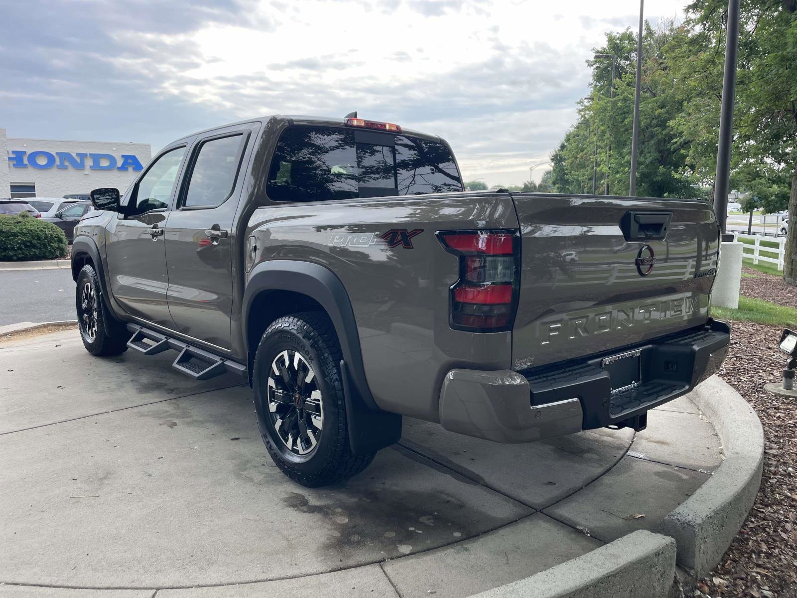Nissan Frontier PRO-4X