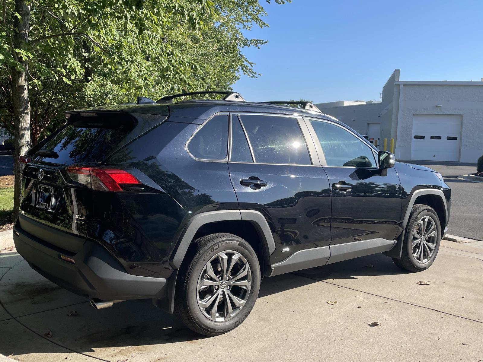 2025 Toyota RAV4 Hybrid XLE Premium
