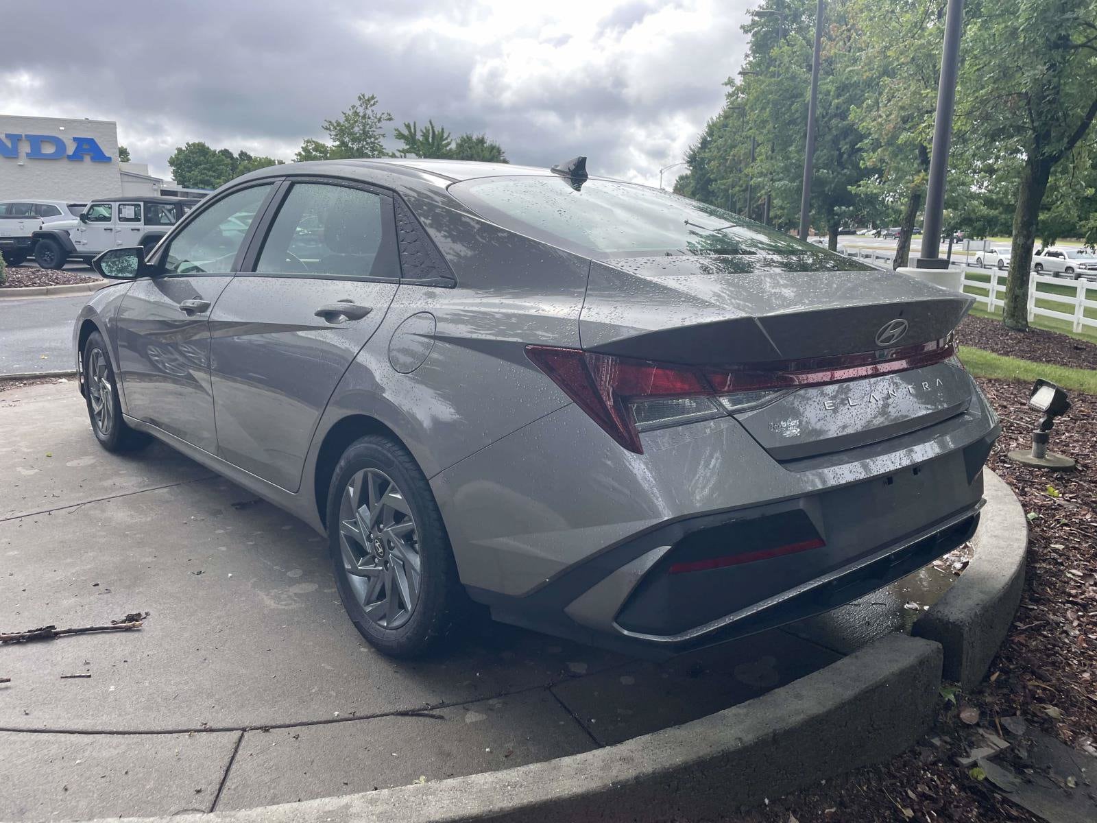Hyundai Elantra SEL