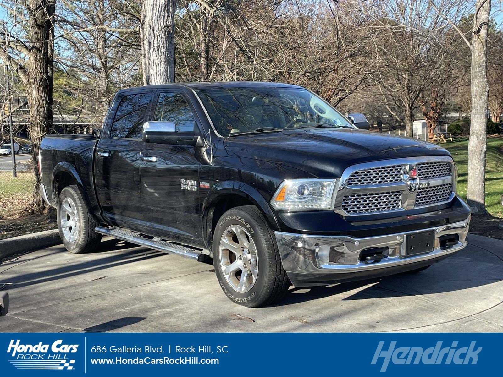2015 RAM Ram 1500 Pickup Laramie
