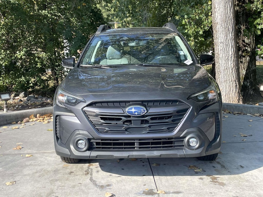 Used 2024 Subaru Outback Premium SUV