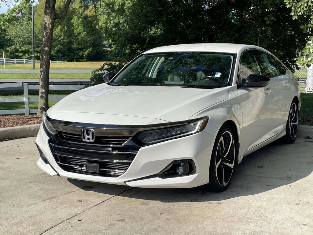Used 2022 Honda Accord Sport SE Sedan