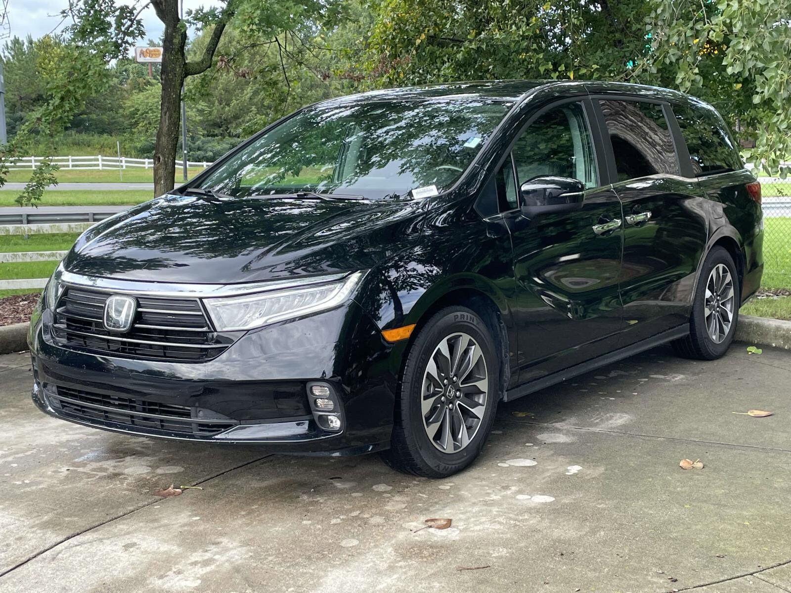 2024 Honda Odyssey EX-L photo 3