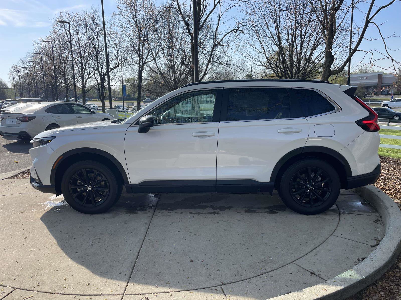 2024 Honda CR-V Hybrid Sport-L photo 6