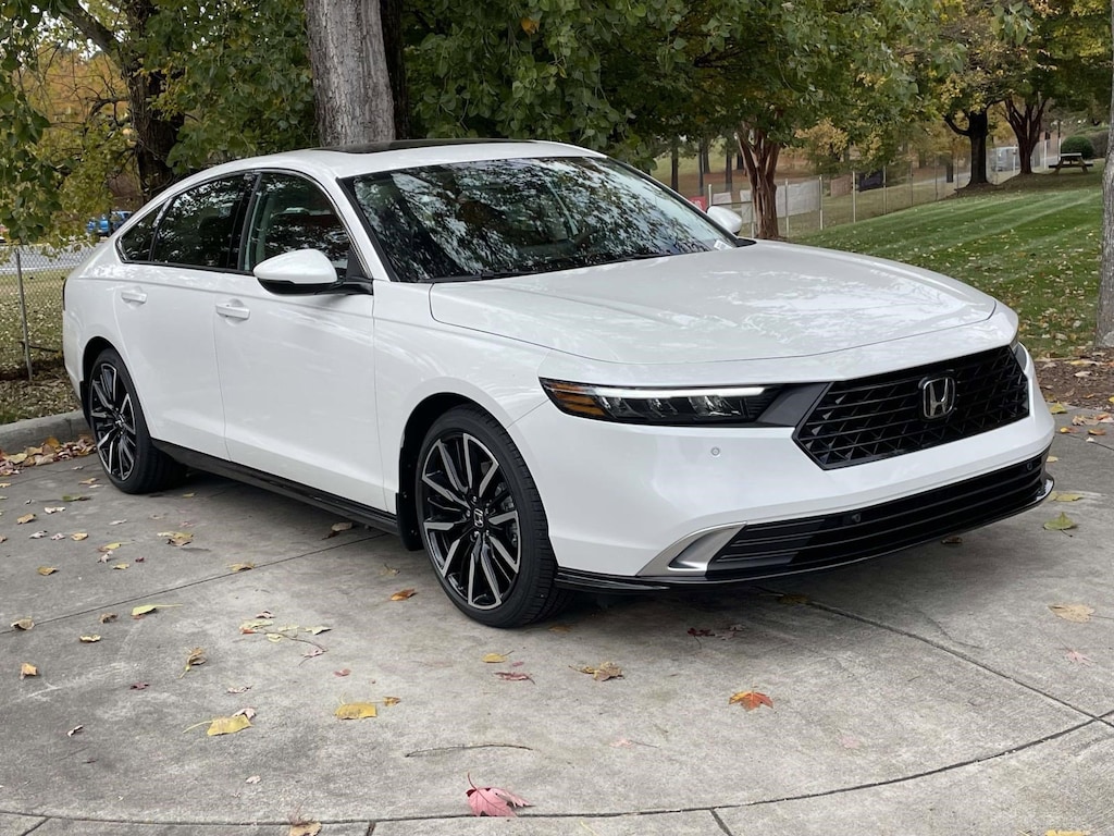 New 2025 Honda Accord Hybrid Touring Sedan