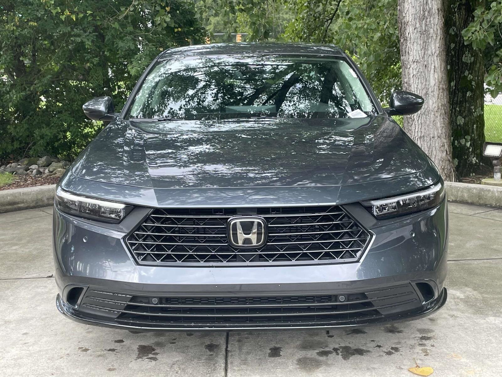 2025 Honda Accord Hybrid EX-L photo 2