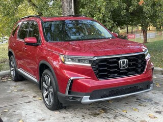 2025 Honda Pilot Touring SUV