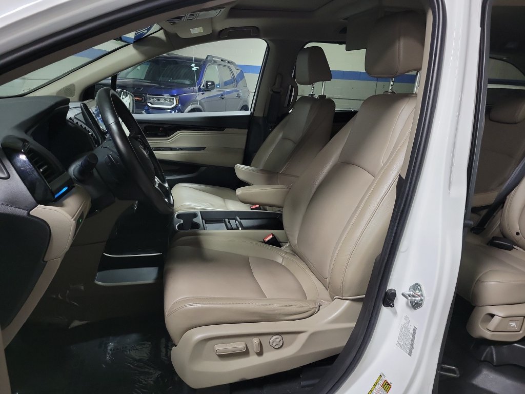 2024 Honda Odyssey Touring - Photo 16