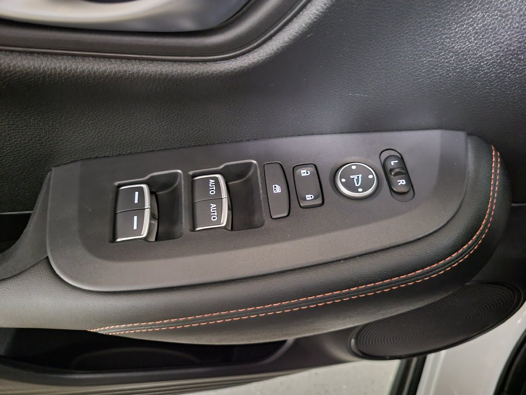 2025 Honda HR-V Sport - Photo 20