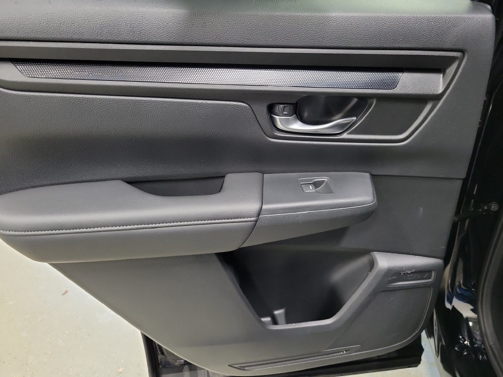 2024 Honda CR-V EX - Photo 17