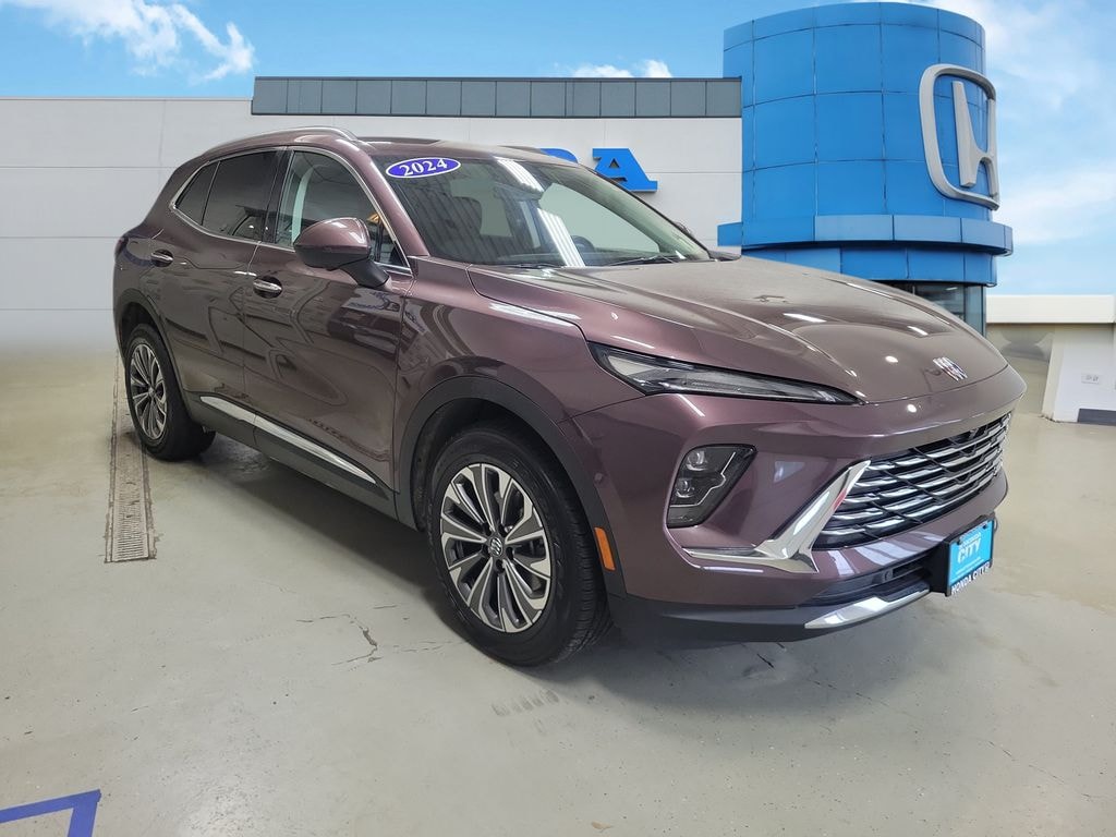 Used 2024 Buick Envision Preferred SUV