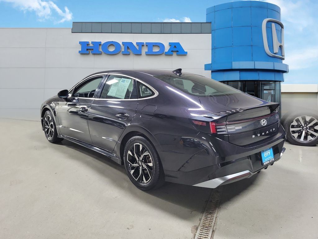 Used 2024 Hyundai Sonata SEL Sedan