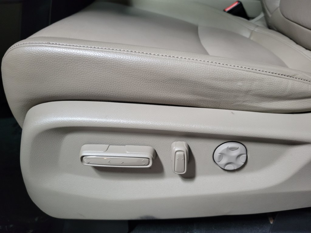 2024 Honda Odyssey Touring - Photo 23