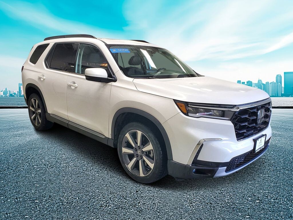 Used 2024 Honda Pilot Touring SUV
