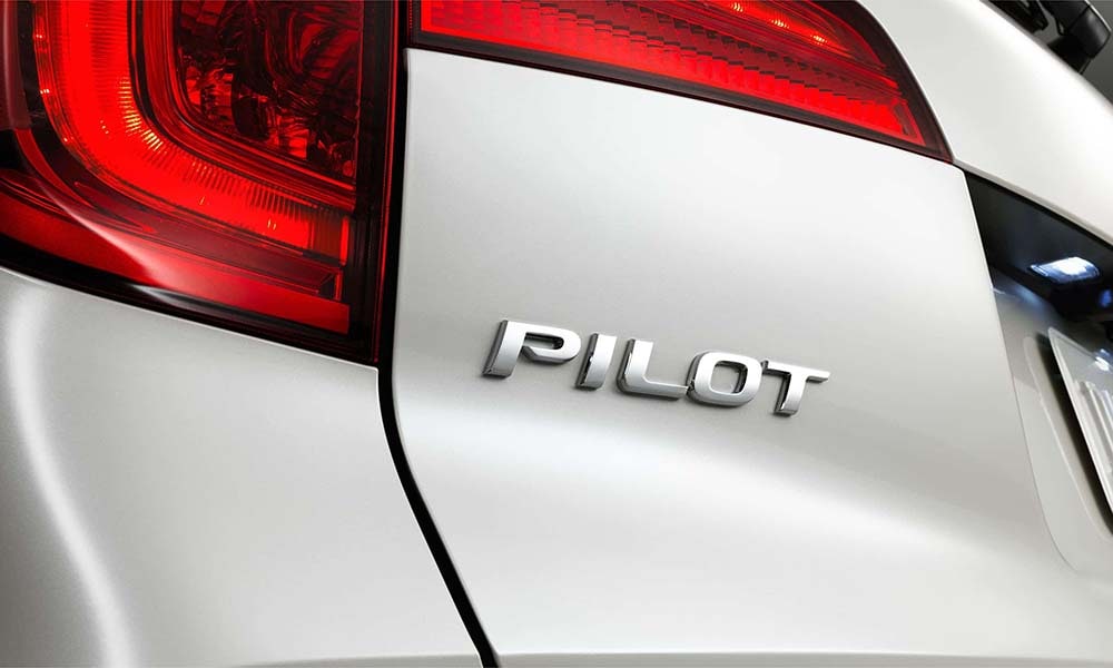 2018 Honda Pilot Gallery 4.jpg