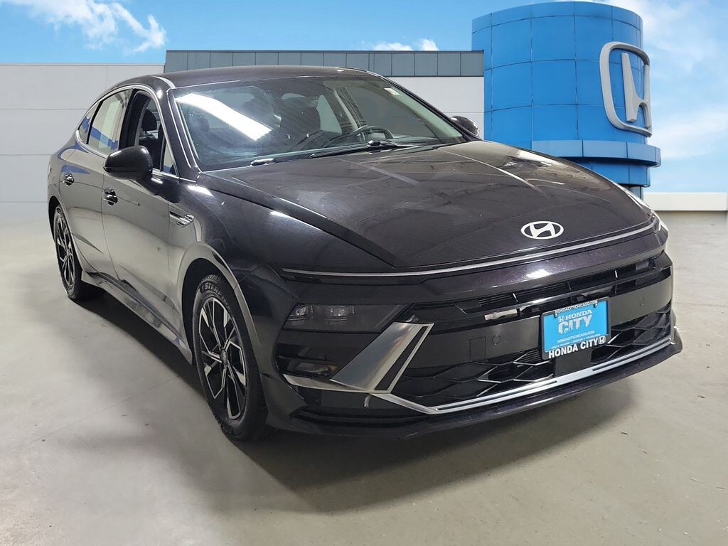 Used 2024 Hyundai Sonata SEL Sedan