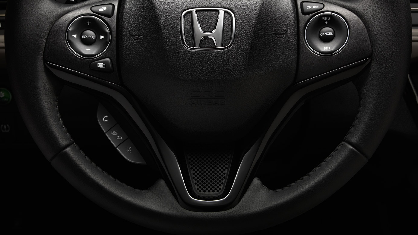 2018 honda hr-v steering wheel details