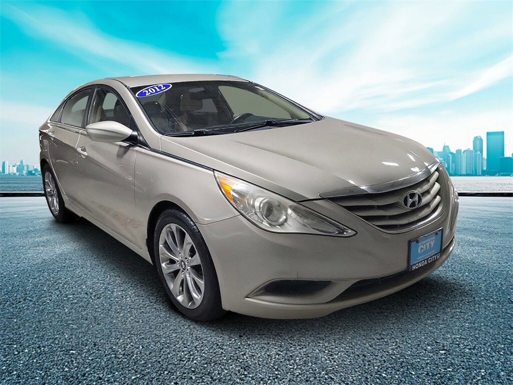 Used 2012 Hyundai Sonata GLS Sedan
