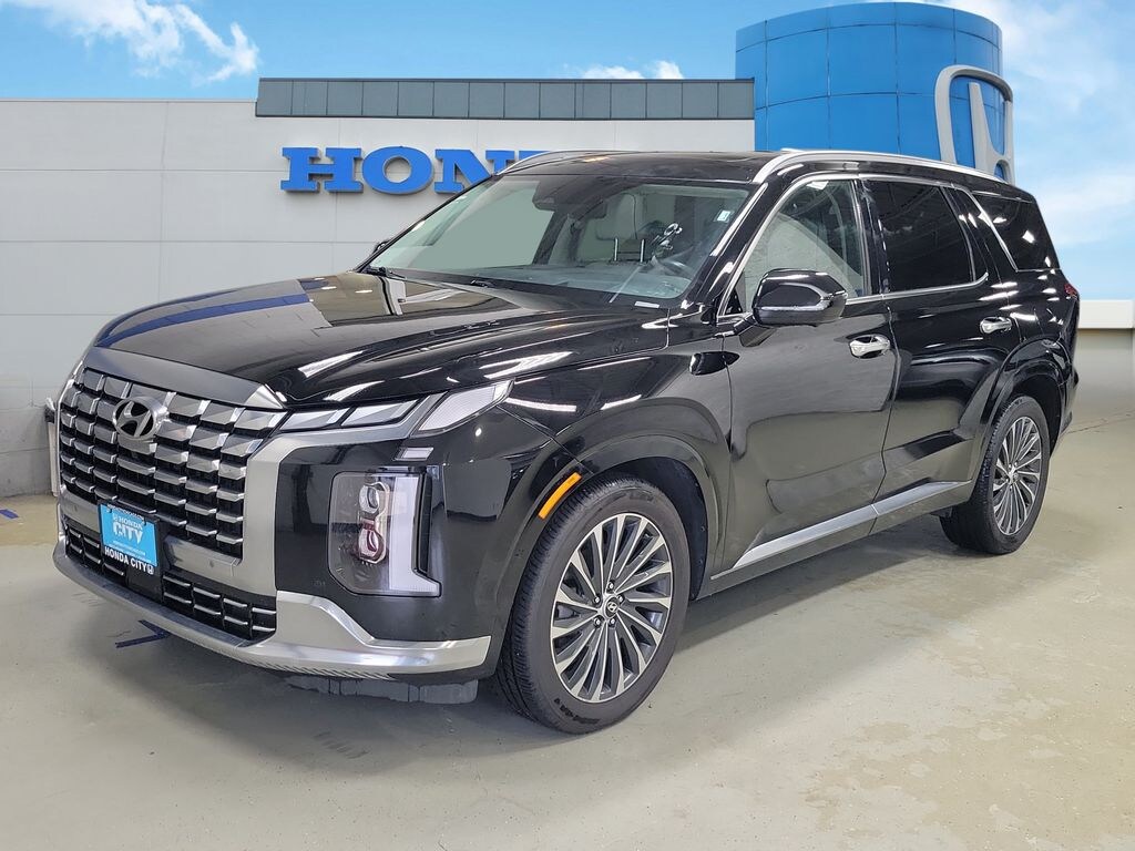 Used 2024 Hyundai Palisade Calligraphy SUV