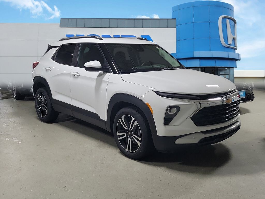 Used 2024 Chevrolet Trailblazer LT SUV