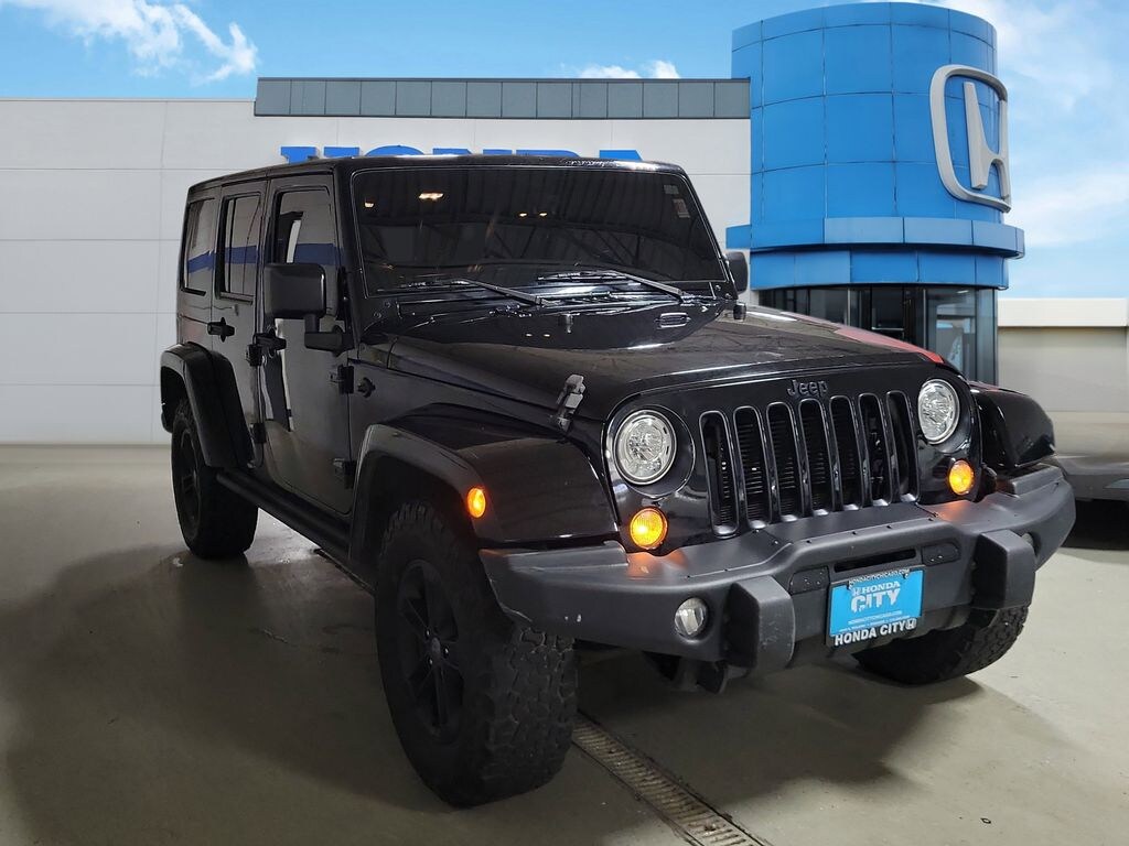 Used 2017 Jeep Wrangler Unlimited Sahara SUV