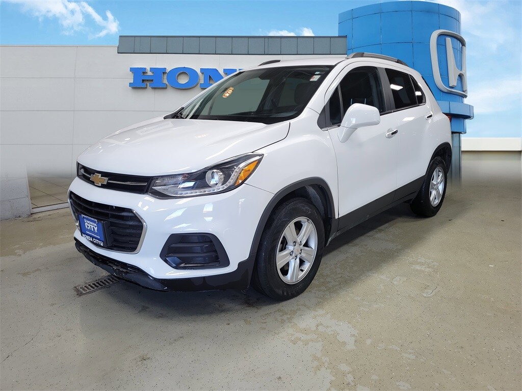 Used 2020 Chevrolet Trax LT SUV