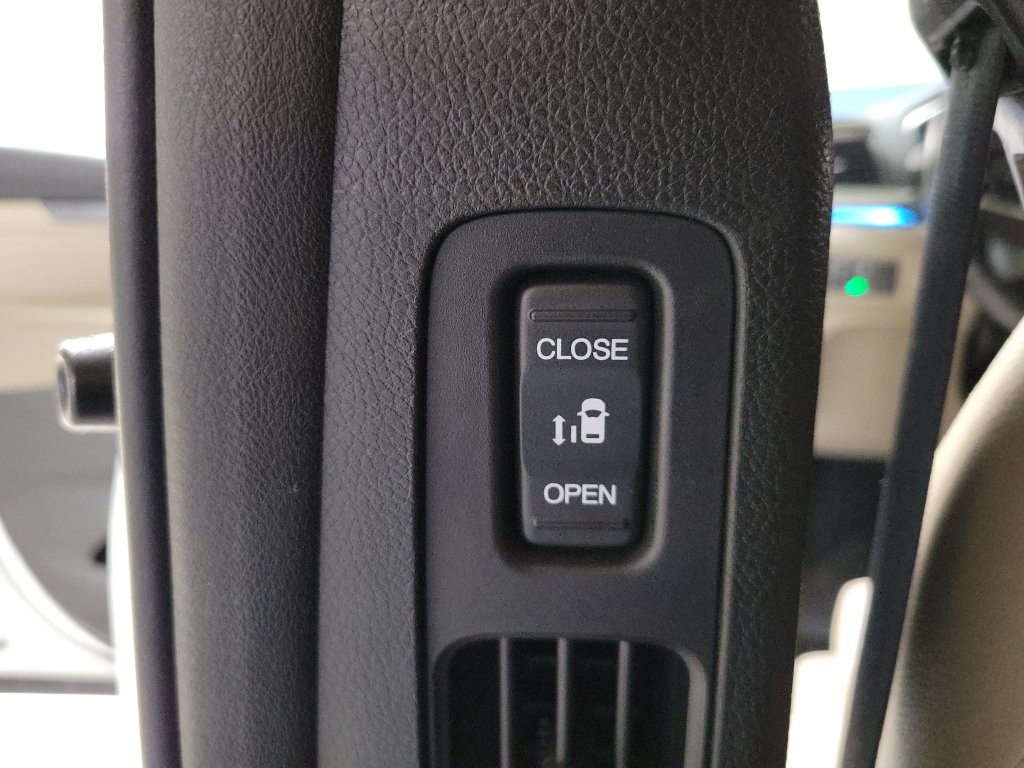 2024 Honda Odyssey Touring - Photo 20