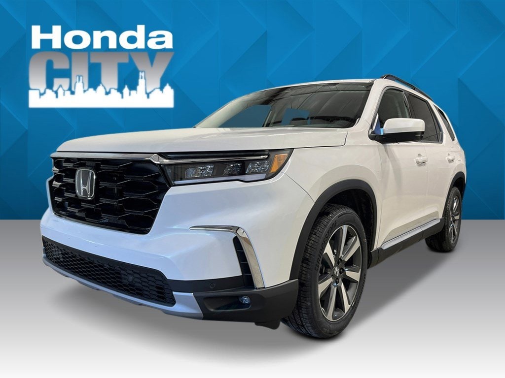 2025 Honda Pilot Touring's photo