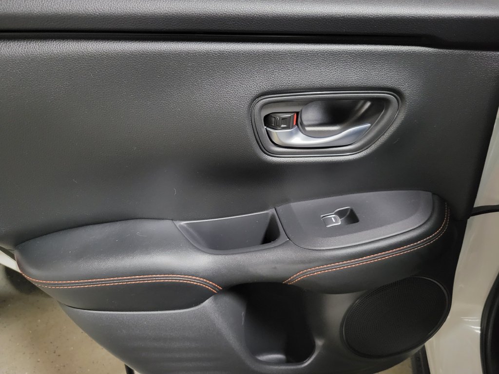2025 Honda HR-V Sport - Photo 18