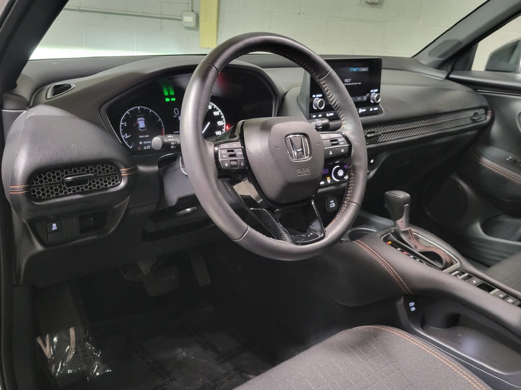 2025 Honda HR-V Sport - Photo 10
