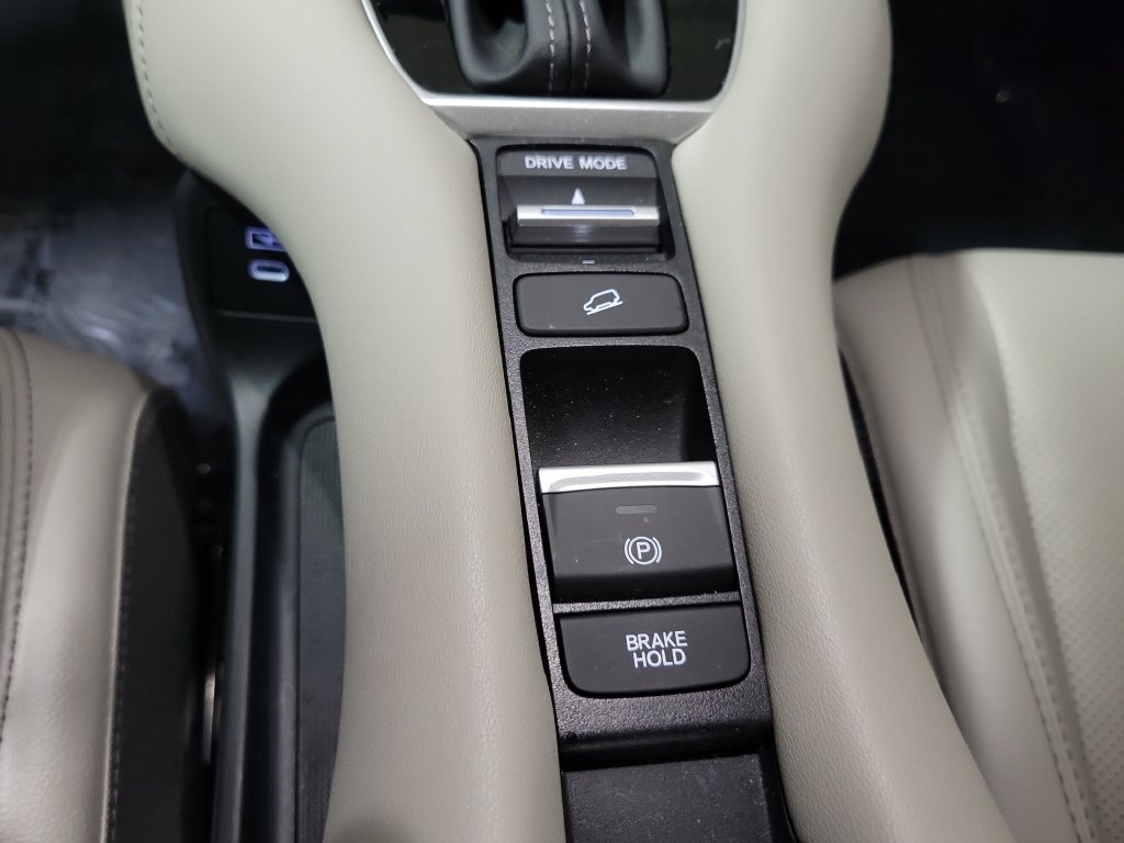 2025 Honda HR-V EX-L - Photo 33