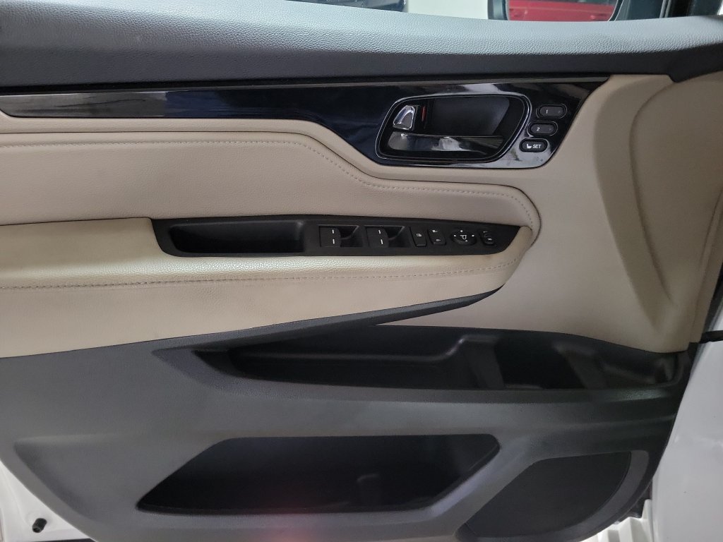 2024 Honda Odyssey Touring - Photo 21