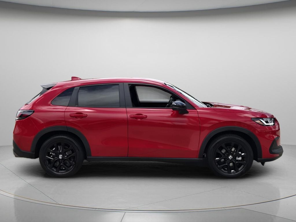 2025 Honda HR-V Sport - Photo 3
