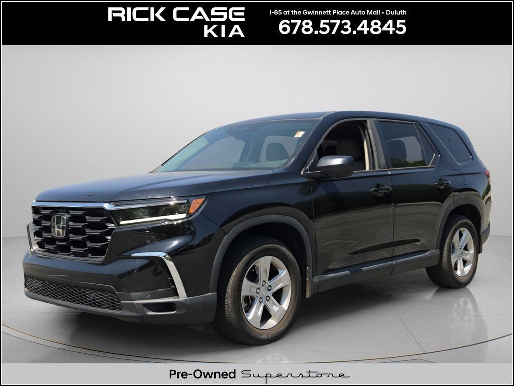 Used 2023 Honda Pilot LX SUV