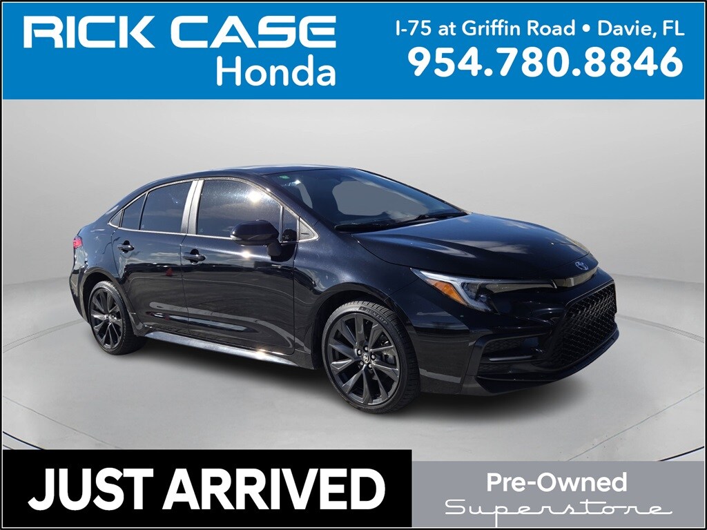 Used 2023 Toyota Corolla SE Sedan