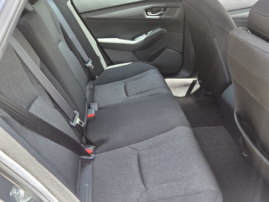 2024 Honda Accord LX - Photo 16