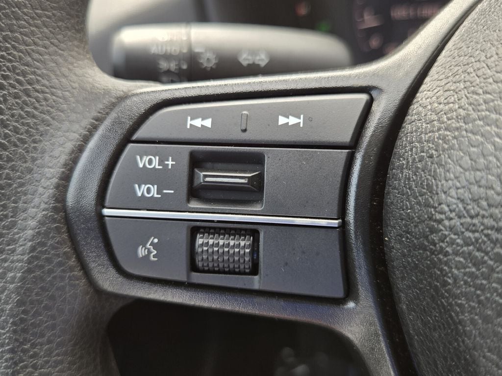 2025 Honda Accord SE - Photo 24