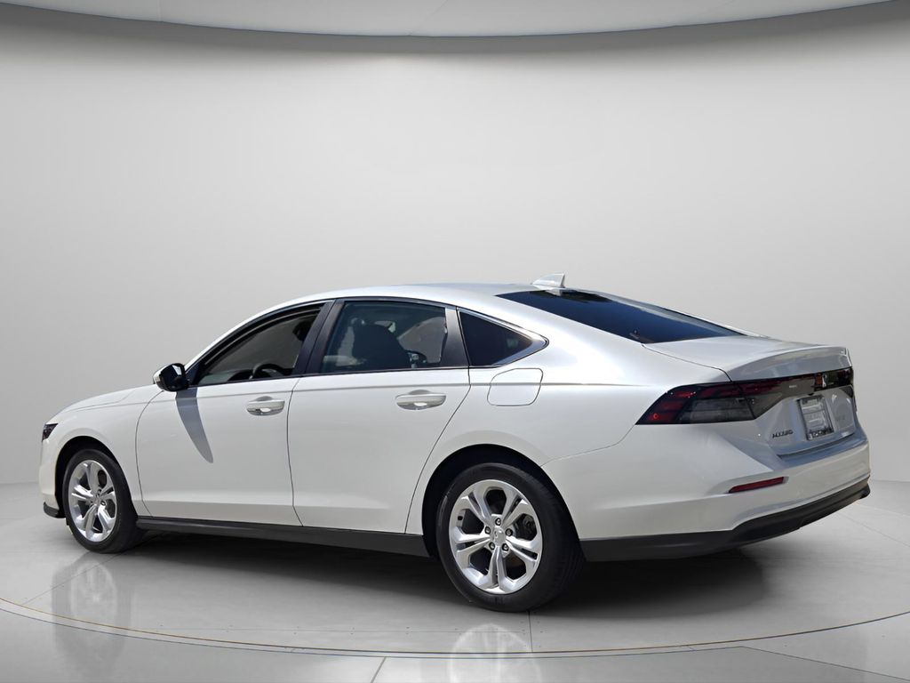 2025 Honda Accord LX - Photo 8