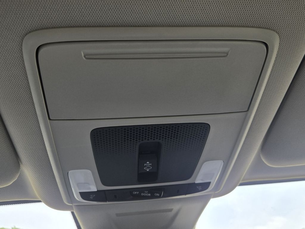 2026 Honda CR-V EX-L - Photo 20