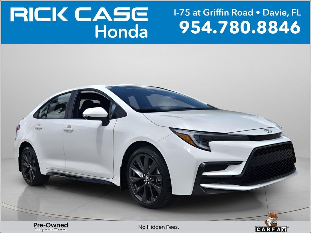 Used 2025 Toyota Corolla SE Sedan