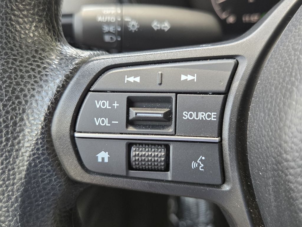 2024 Honda CR-V LX - Photo 23