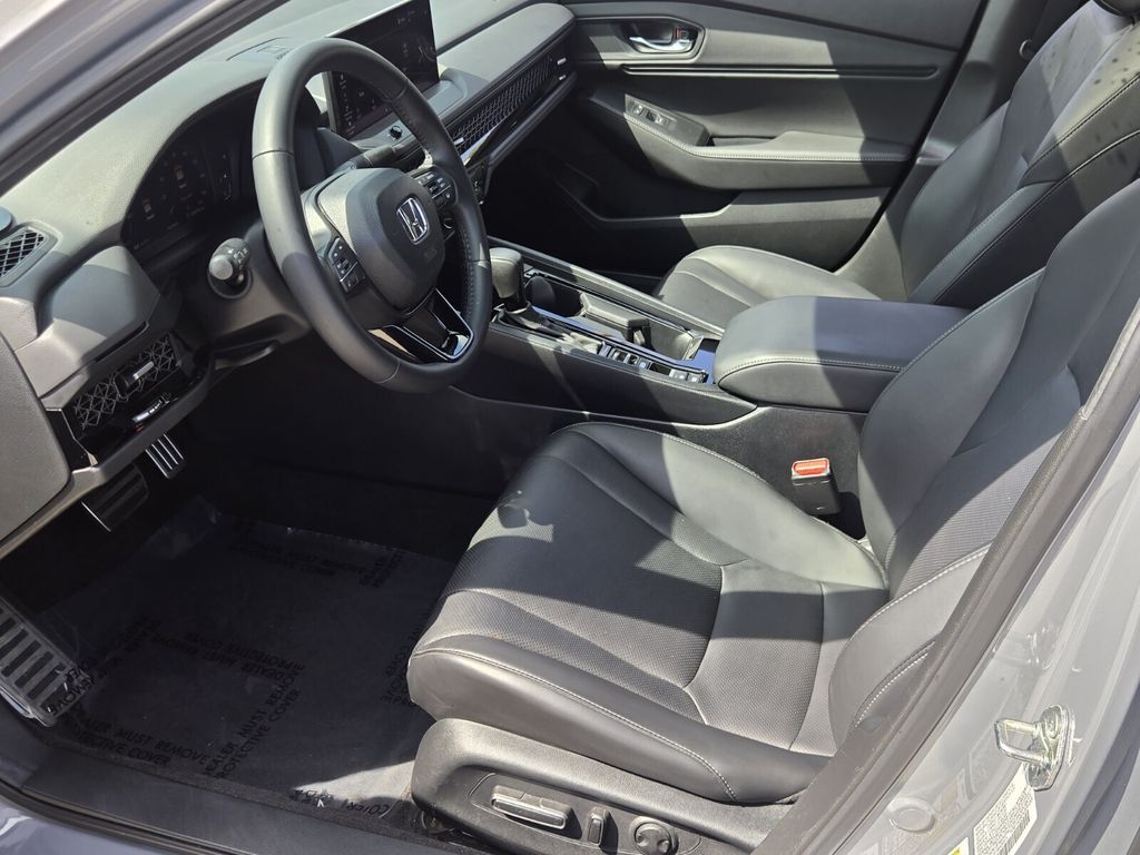 2024 Honda Accord Hybrid Sport-L - Photo 8