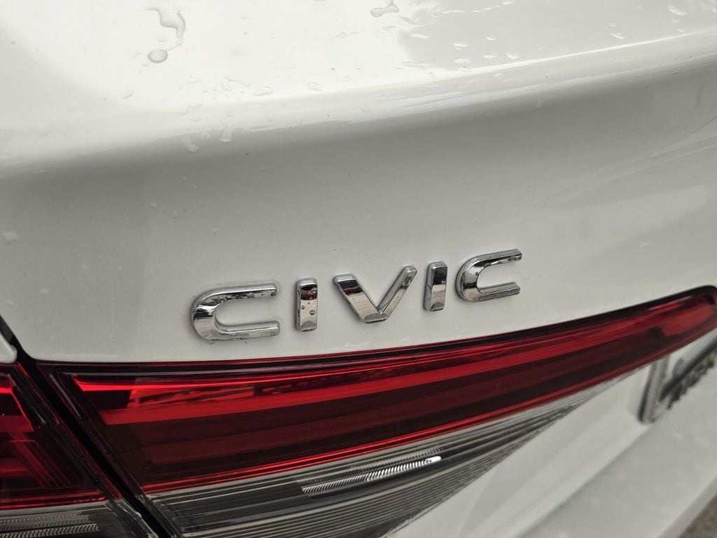 2024 Honda Civic LX - Photo 13