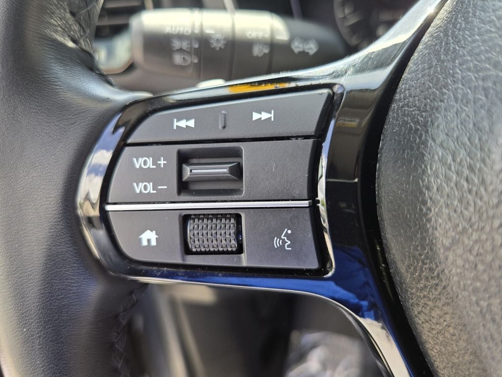 2025 Honda Pilot Touring - Photo 22