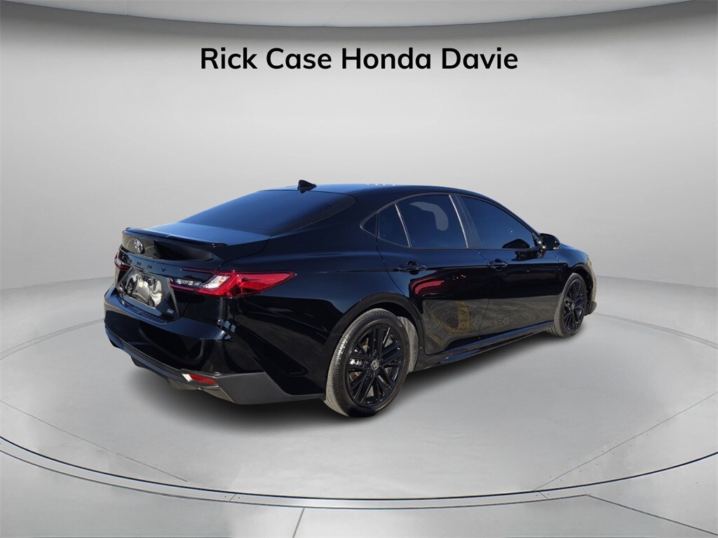 Used 2025 Toyota Camry SE Sedan