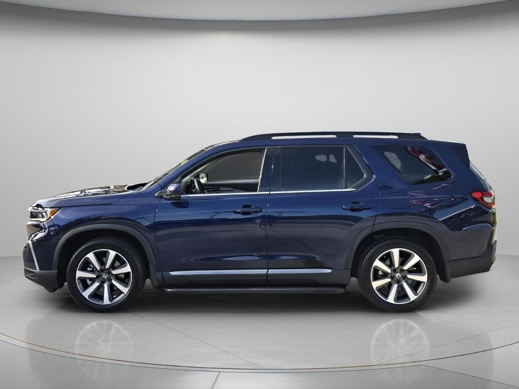 Used 2024 Honda Pilot Touring SUV