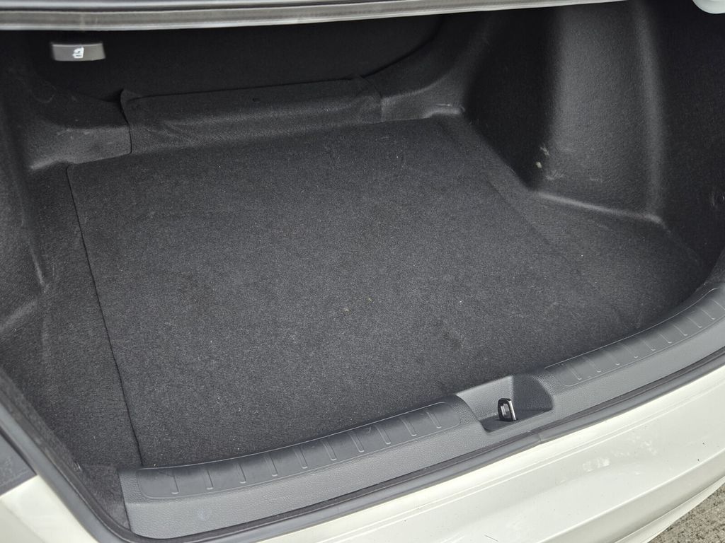 2024 Honda Civic Sport - Photo 13