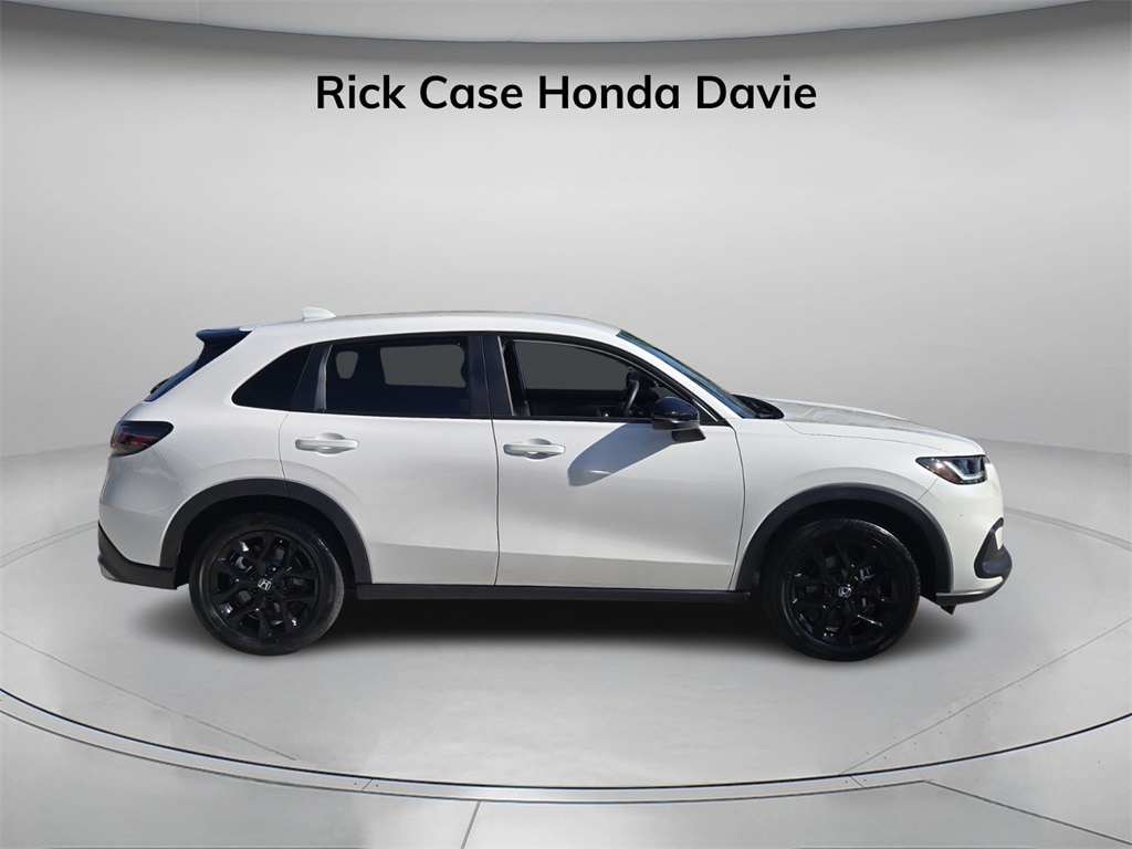 Used 2025 Honda HR-V Sport SUV
